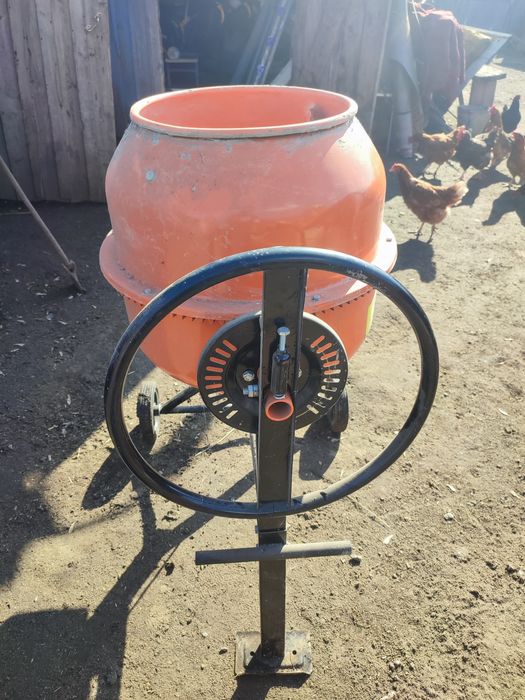Бетономешалка 120 литров