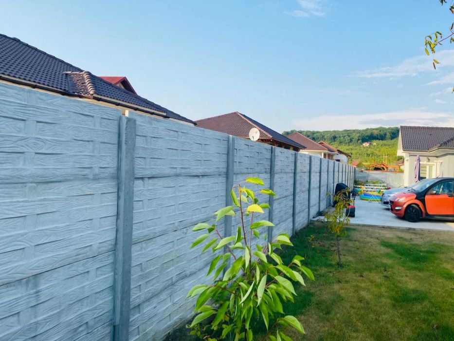 Stalpi Spalieri si garduri ornamentale din beton pentru imprejmuiri