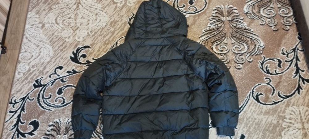 Продам куртку Адидас