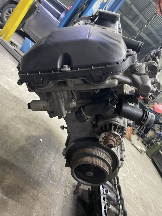 Двигатель m54b30