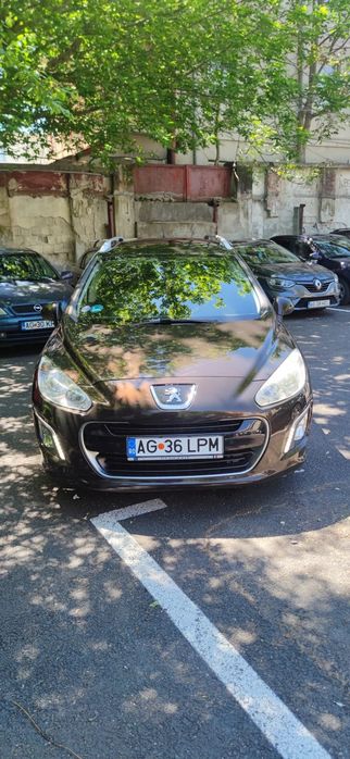 Peugeot 308 Au fost schimbate foarte multe piese și opționale...