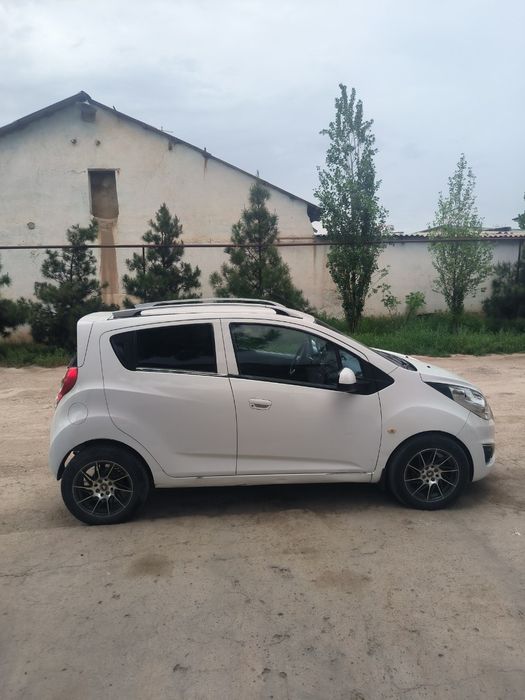 Chevrolet Spark 2014 — 4