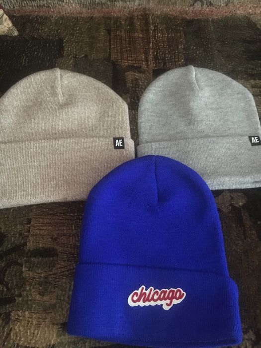 Vand  3 caciuli de baieti