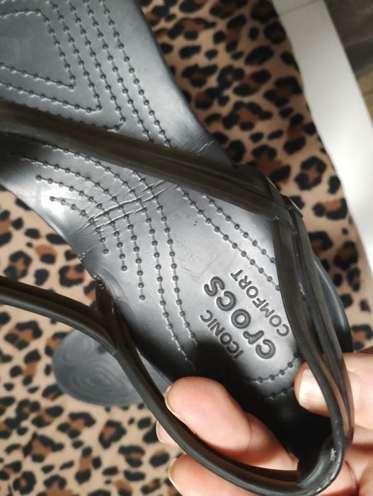 Sandale Crocs Mărimea W 10