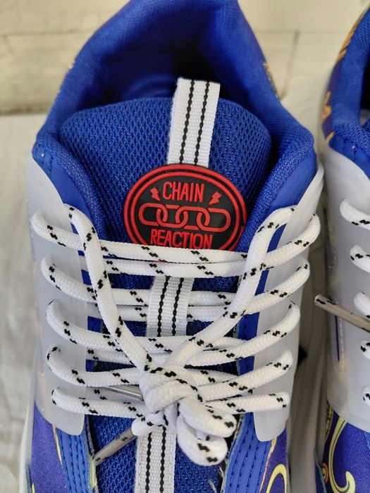 Adidași Versace Chain Reaction