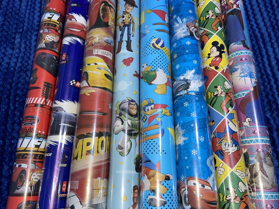 Hartie de impachetat cadori