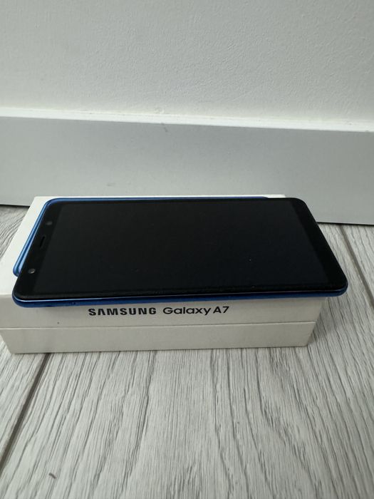Продам смартфон samsung A7