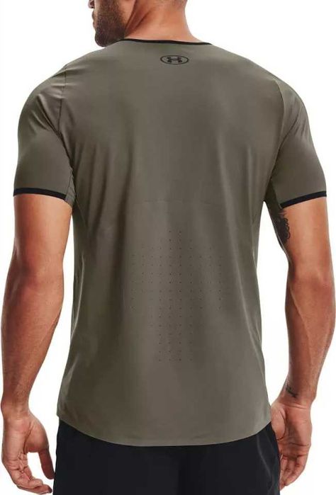 Under Armour IsoChill Perforated мъжка тениска размер М