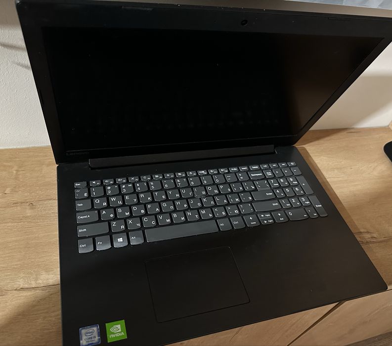 Ноутбук Lenovo продаю
