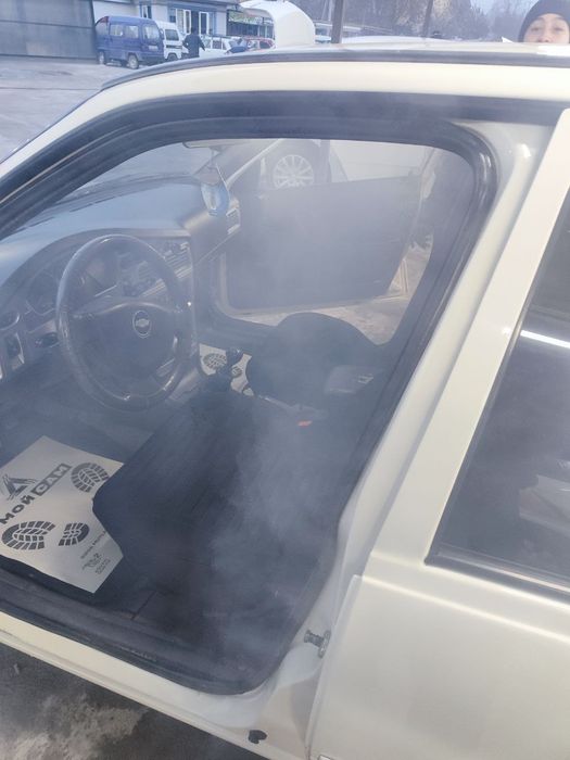 Nexia 2 sotiladi yili 2014 rangi qaymoq  narxi 7800