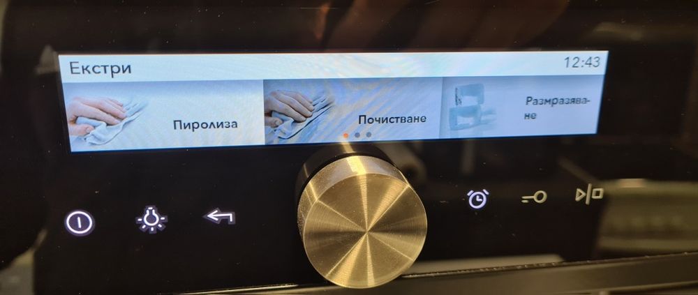 Фурна за вграждане Gorenje + TFT дисплей  Пиролиза  А+
