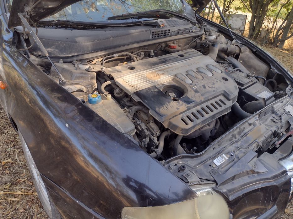 Alfa romeo 147 1,9 JTD на части