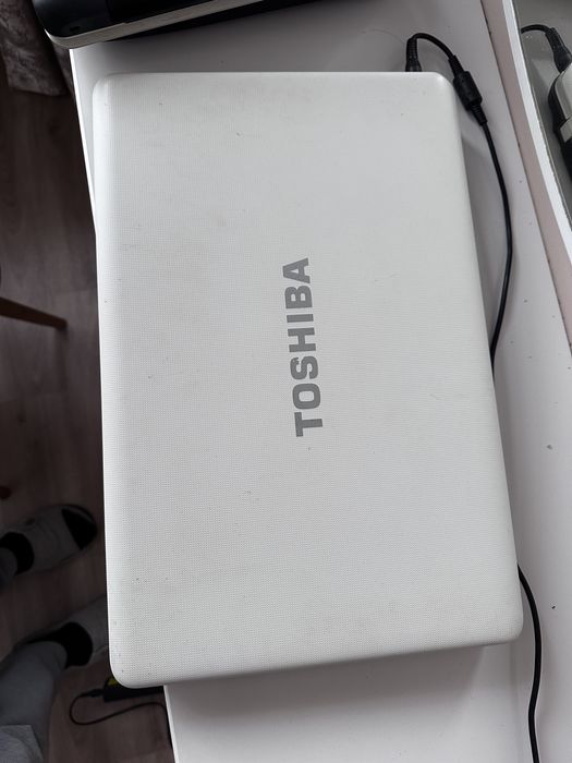 Ноутбуки Toshiba L775