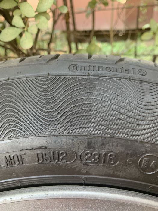 Jante Mercedes w124.si anvelope vara Continental