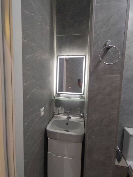 метро Буюк Ипак Йули (БИЙ), ориентир: Эко смарт, Буз базар