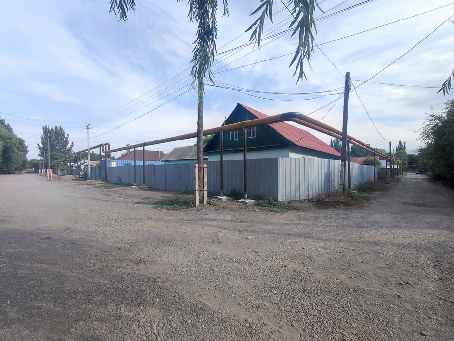 Продам 2 дома в одном участке