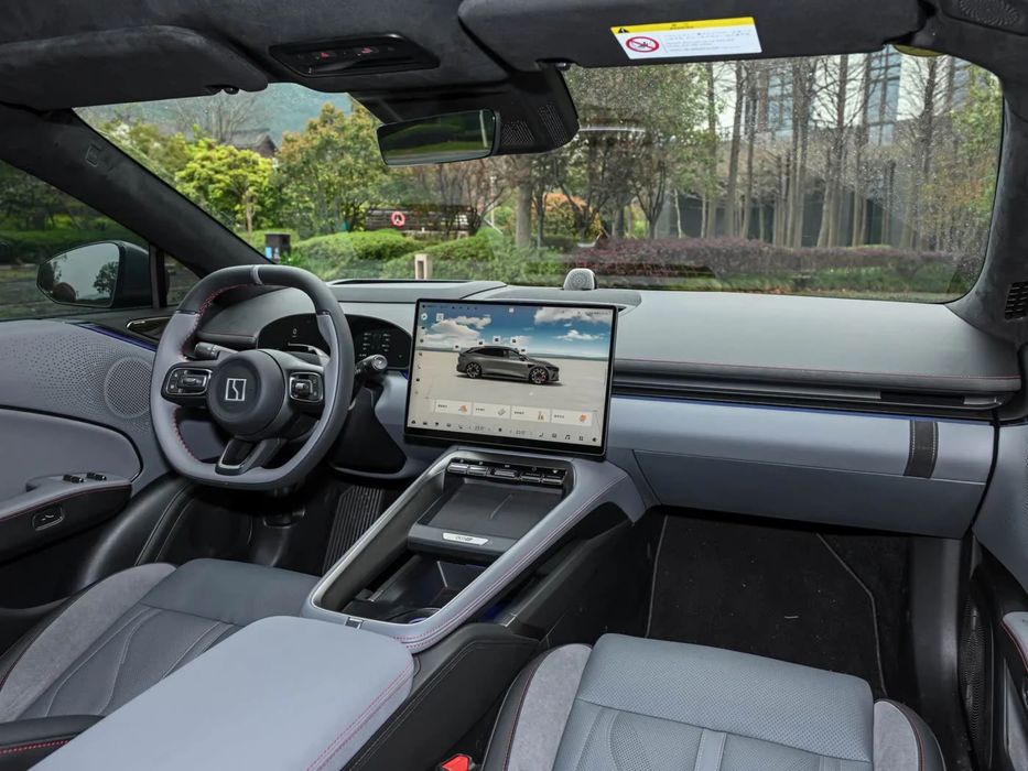 Zeekr 007 GT под заказ от Terra Auto