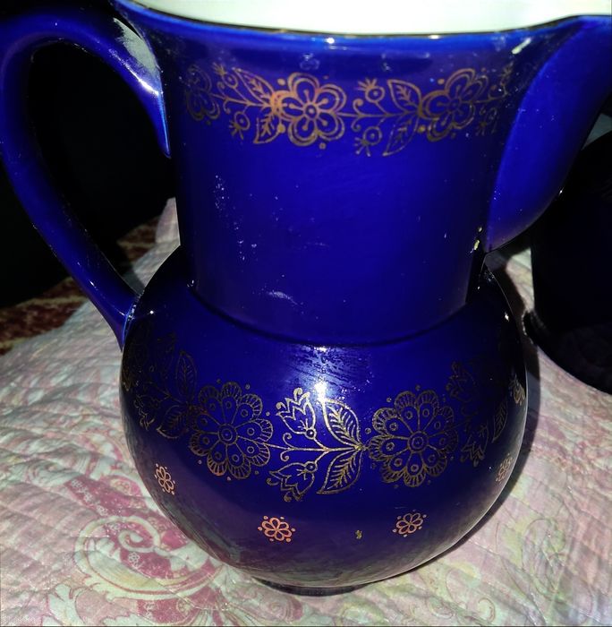 +1
Изображенный на снимке предмет представляет собой кувши