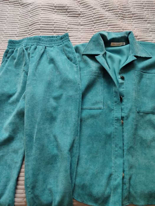 Двойка женская 42р