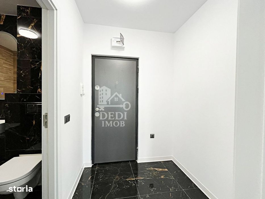 Apartament 1 camere de vânzare in zona Rogerius, Oradea