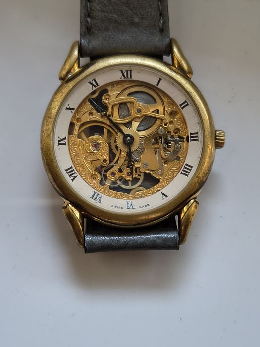 Hamilton skeleton 9920