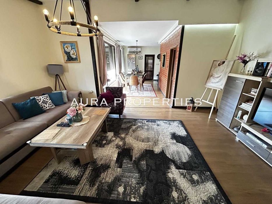 Разград / Къща, напълно обзаведена