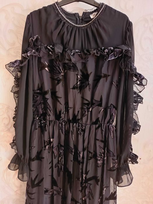 Продается Платье