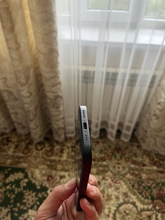 Iphone 16  (қара түс - 128 гб)