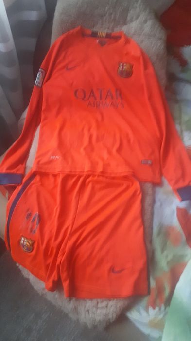 Продам футбольую форму