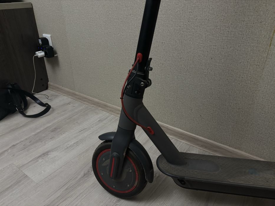 Электрический самокат MiniRobot M365 черный