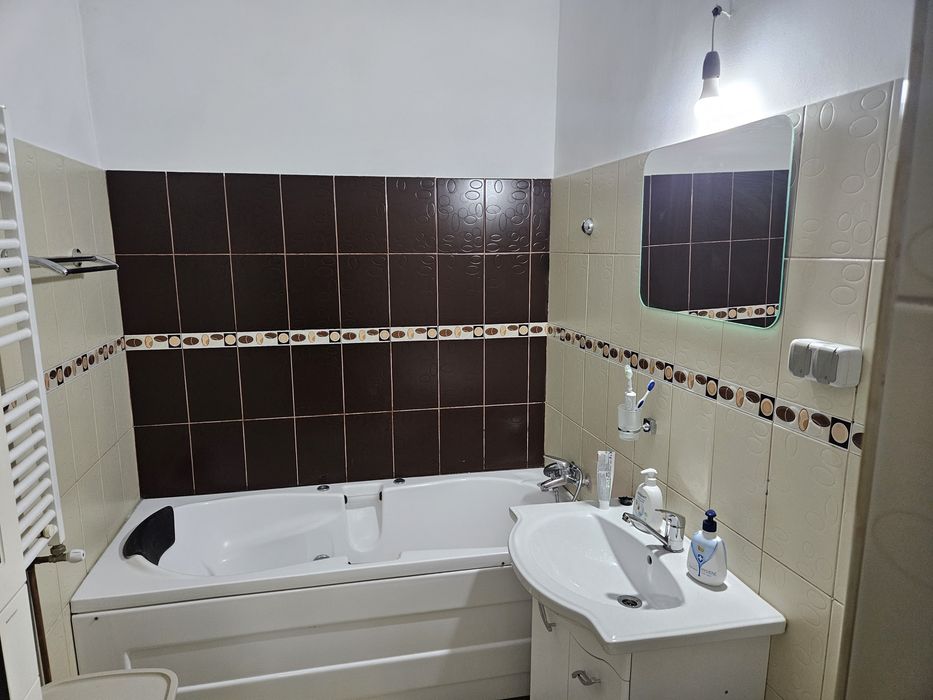 PROPRIETAR- Apartament 1 camera 40 mp - POITIERS