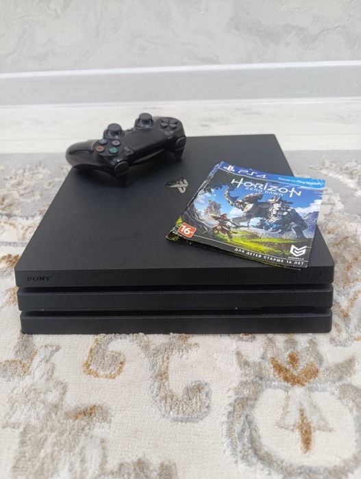 Playstation 4 pro 1TB