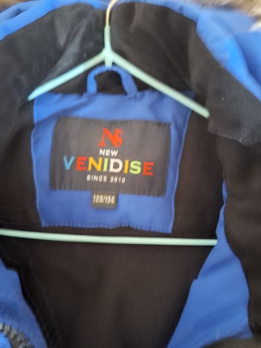 Продам куртку зимнюю