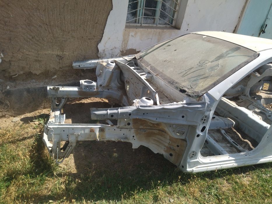 Jentra kuzof sotladi