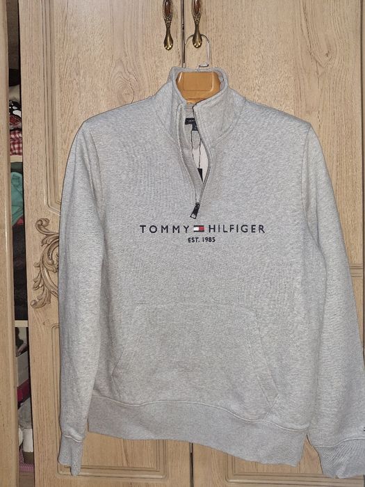 Утеплённая кофта из америки оригинал tommy hilfiger