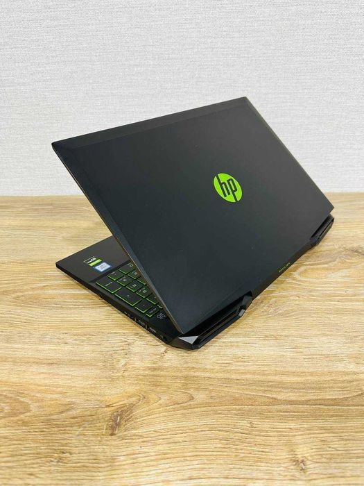 Продам Геймерский ноутбук HP Pavilion Gaming в отличном состоянии
