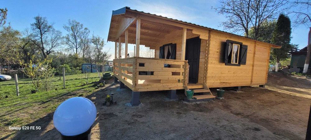 Casuta,Cabana lemn 5x8 cu baie