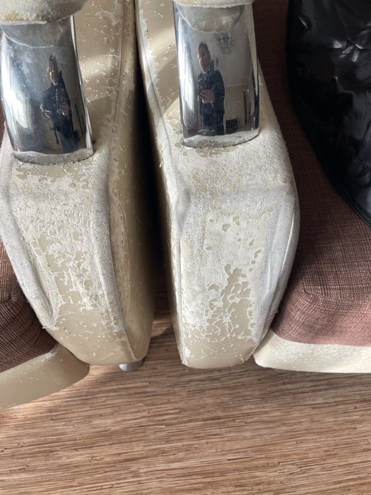 Отдам даром диван и кресло