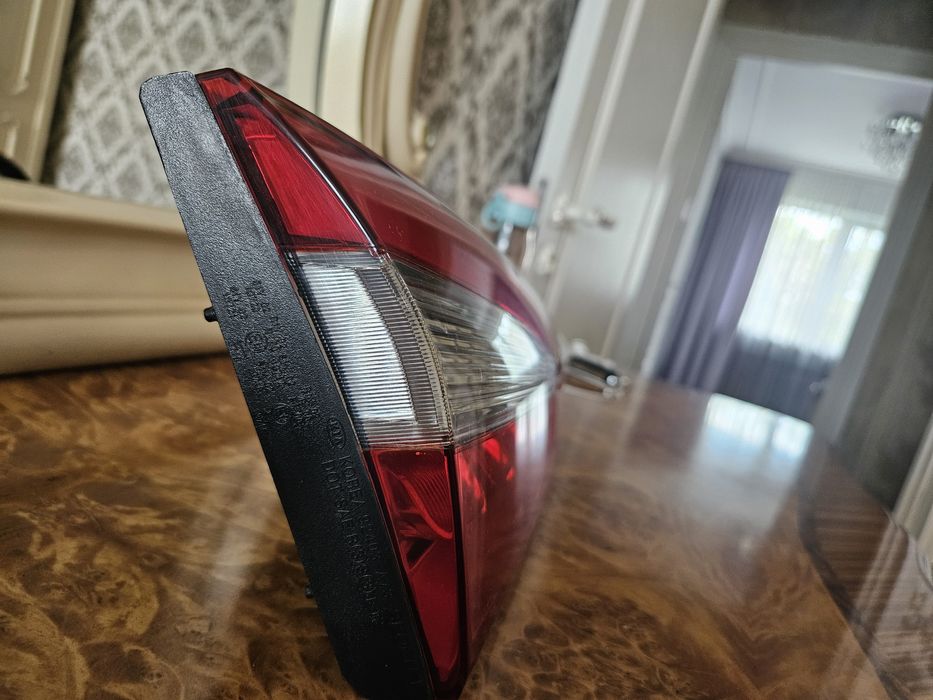 Задний фонарь LED