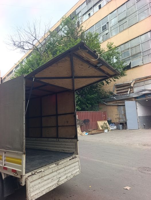 Changan srochna sotiladi.
