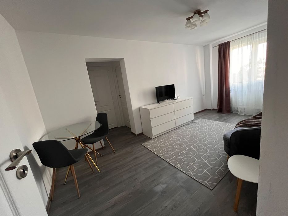 Inchiriez apartament 2 camere