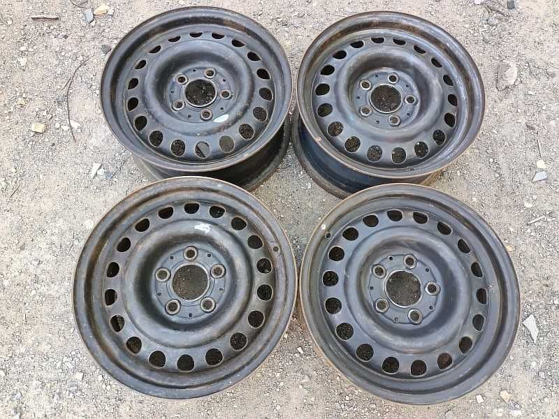 Продам оригинальные металлические диски на Mercedes W124