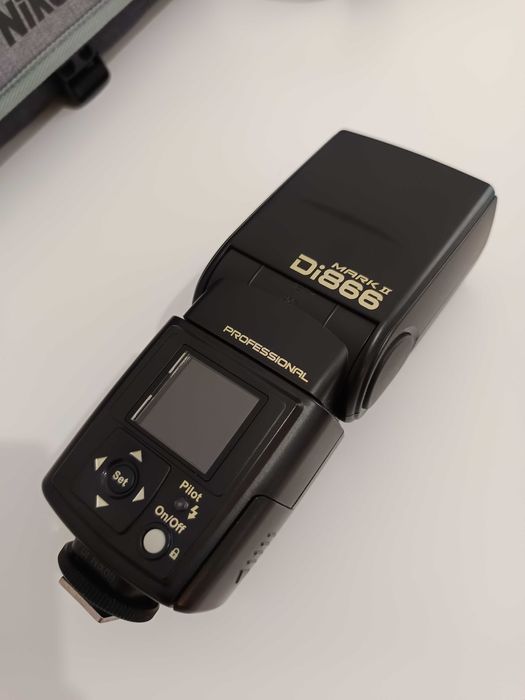 Nissin Mark II Di866 pentru Nikon