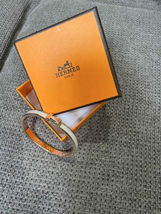 Гривни Hermes , Van Kleef