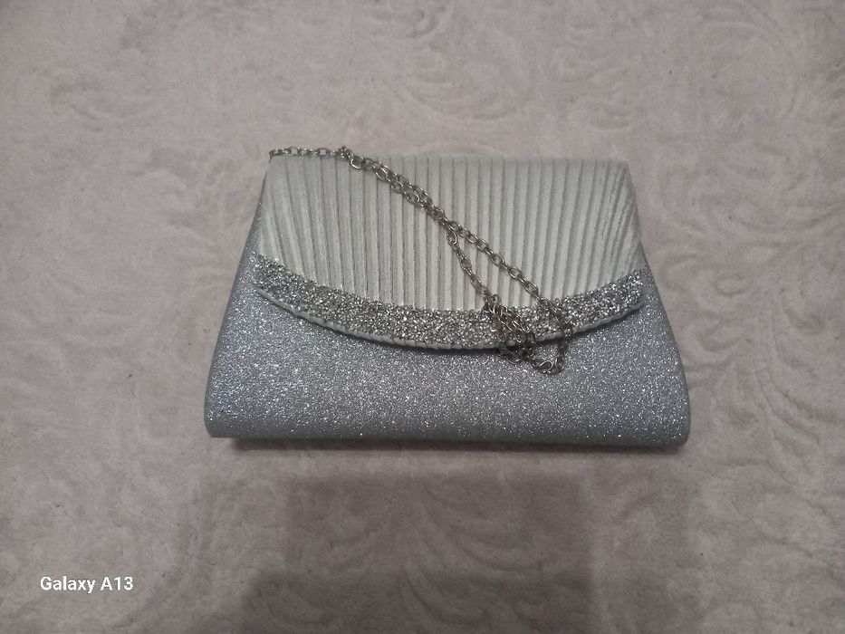 Официална дамска чантичка