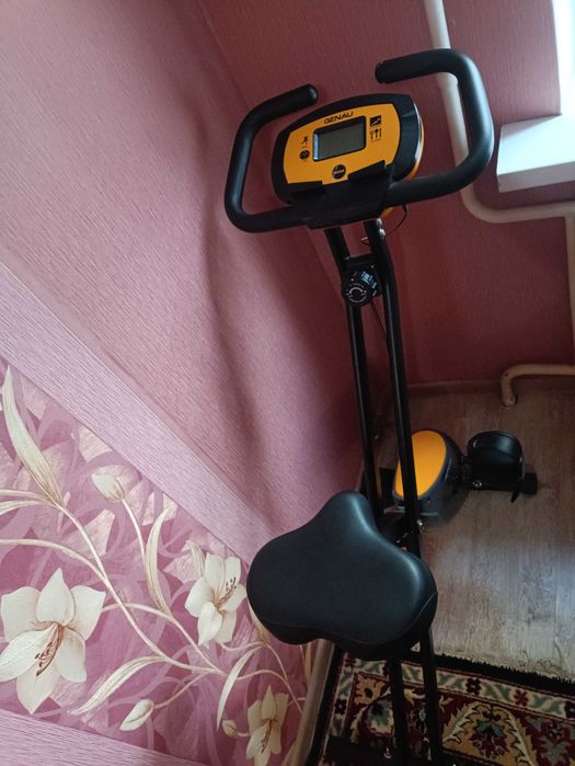 Велотренажер Genau