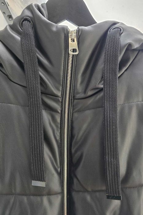 Pull&Bear, Vestă pentru femei, imitație piele, mărime M