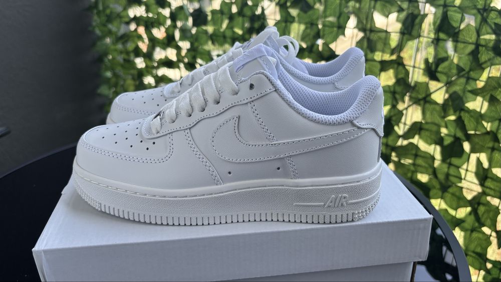 Nike Air Force 1 - marimea 40