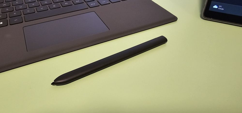 Dell 7320 detachable. Windows таблет. Intel i7, 16gb ram, 256gb ssd