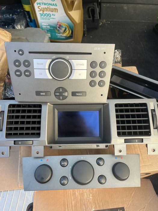 Cd30 mp3 сваленот от опел сигнум opel signum vectra